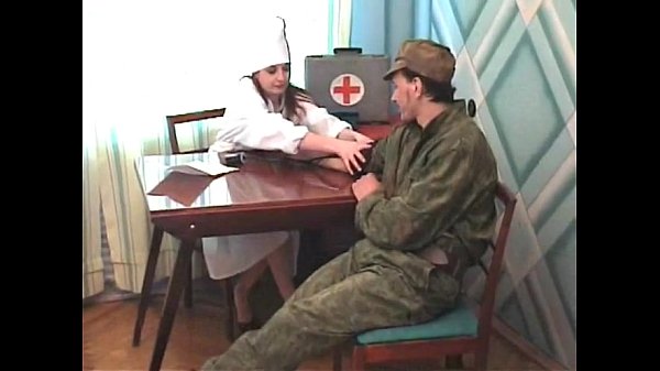 Медсестра в армии: 89 порно роликов